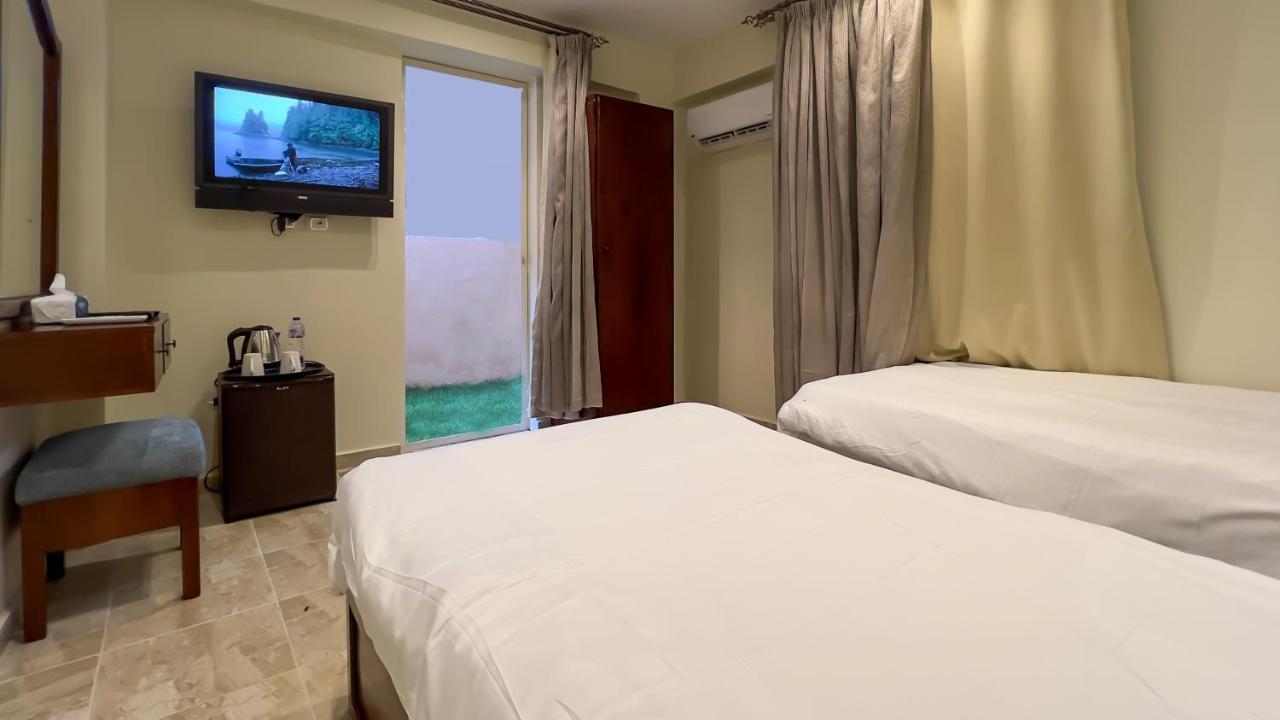 Kafret el-Gabal Pyramids Glory Inn מראה חיצוני תמונה