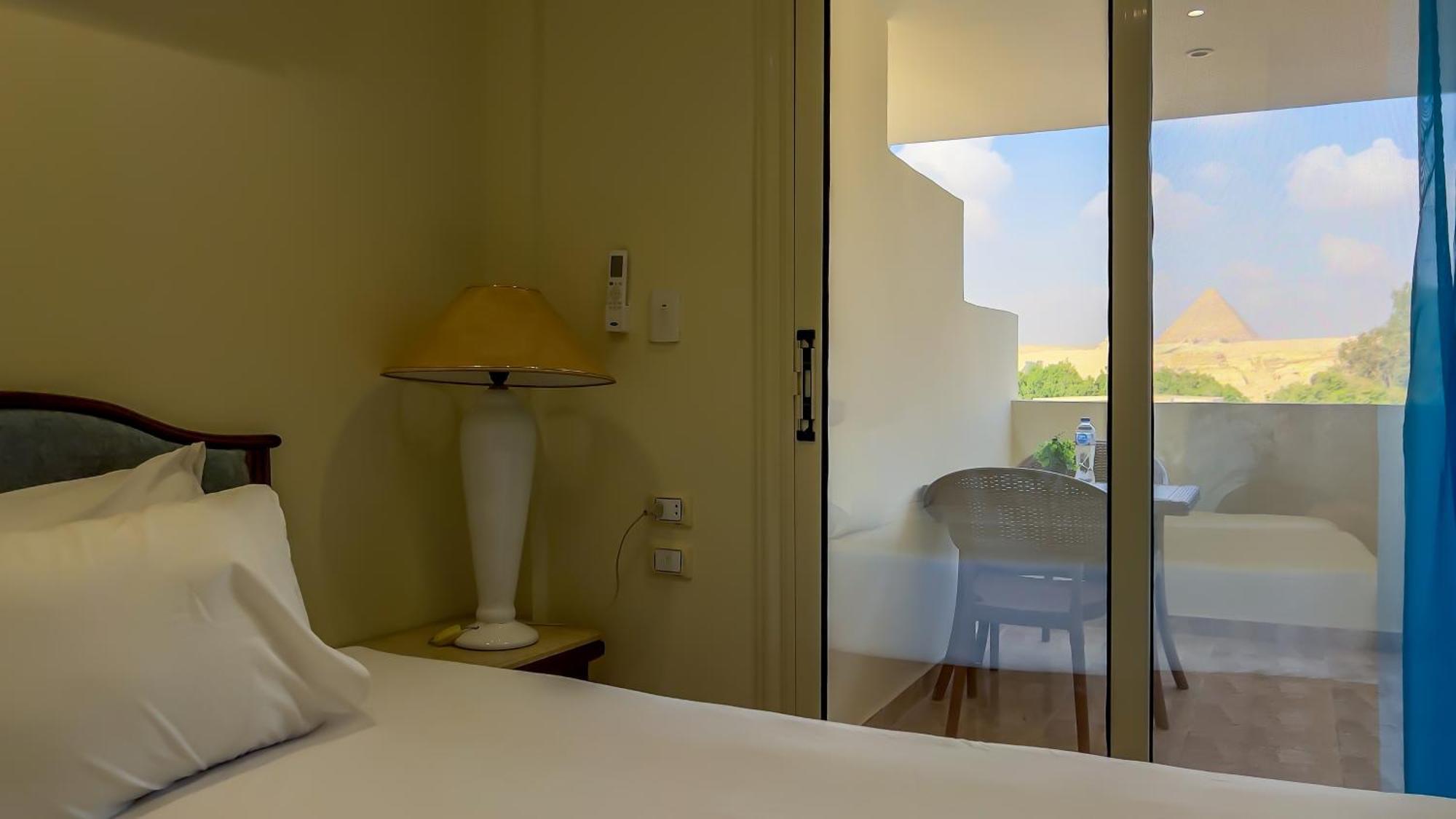 Kafret el-Gabal Pyramids Glory Inn מראה חיצוני תמונה