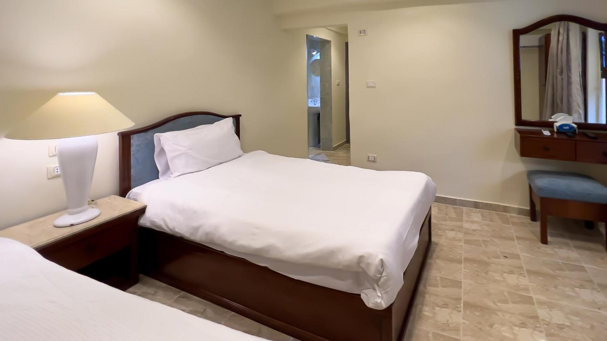 Kafret el-Gabal Pyramids Glory Inn מראה חיצוני תמונה