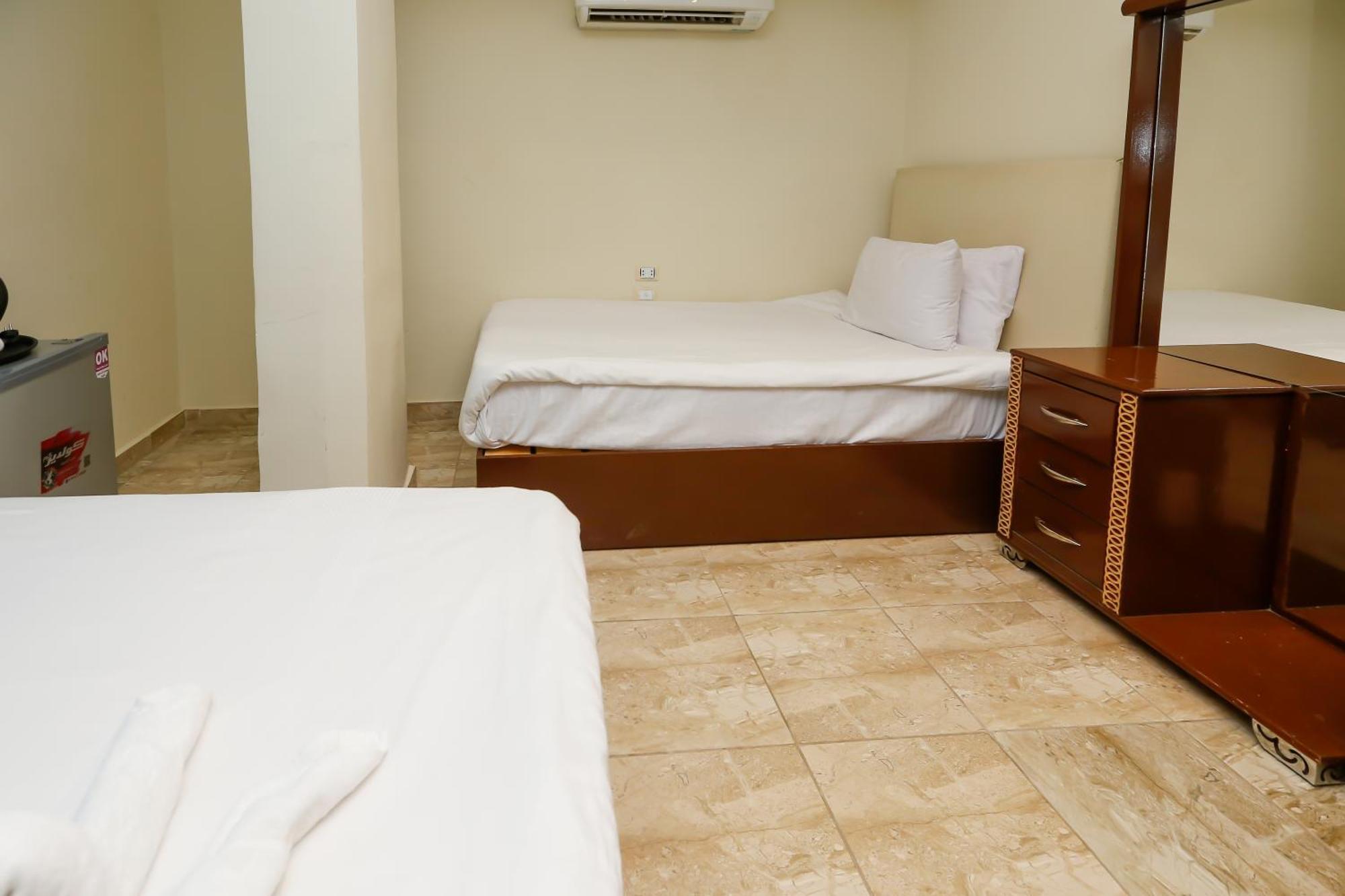 Kafret el-Gabal Pyramids Glory Inn מראה חיצוני תמונה